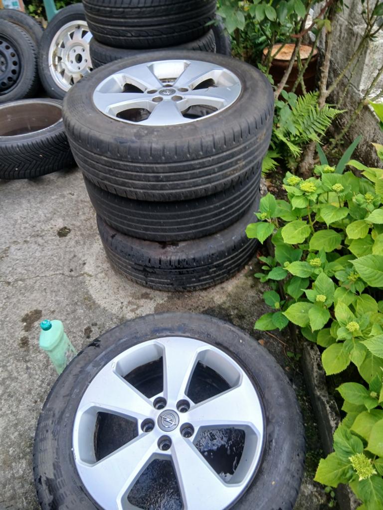 Roue opel moka  suv, Autos : Pièces & Accessoires, Pneus & Jantes, 17 pouces