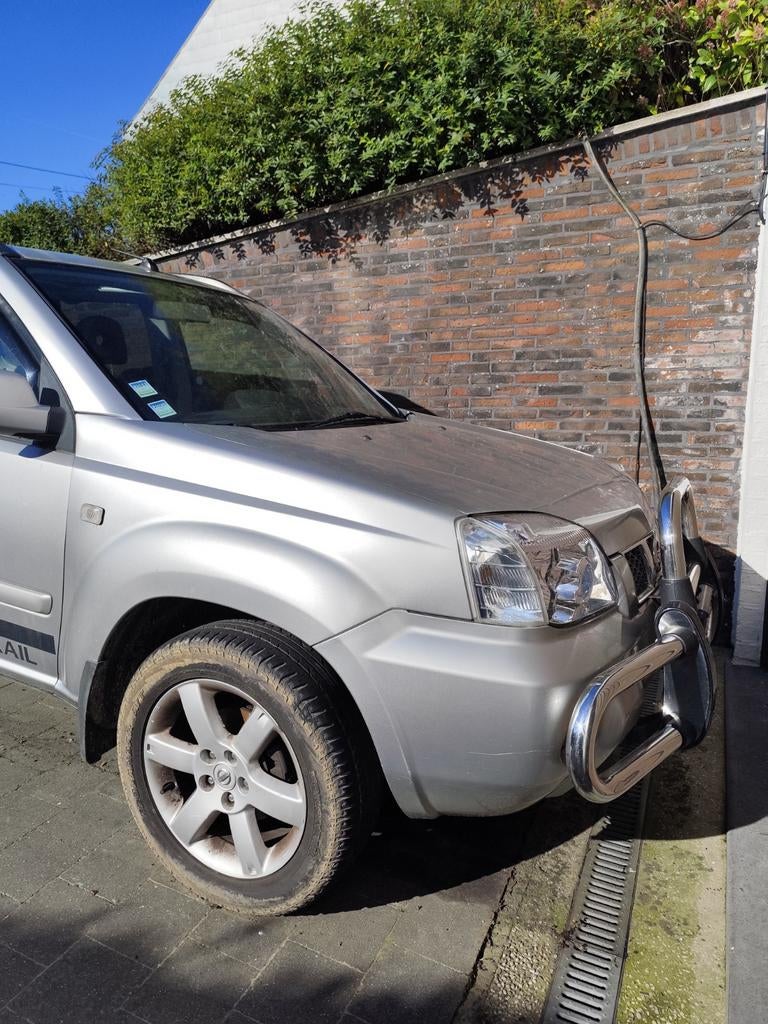 Nissan x trail 2.2 diesel (export), Auto's, Particulier, Diesel, Te koop
