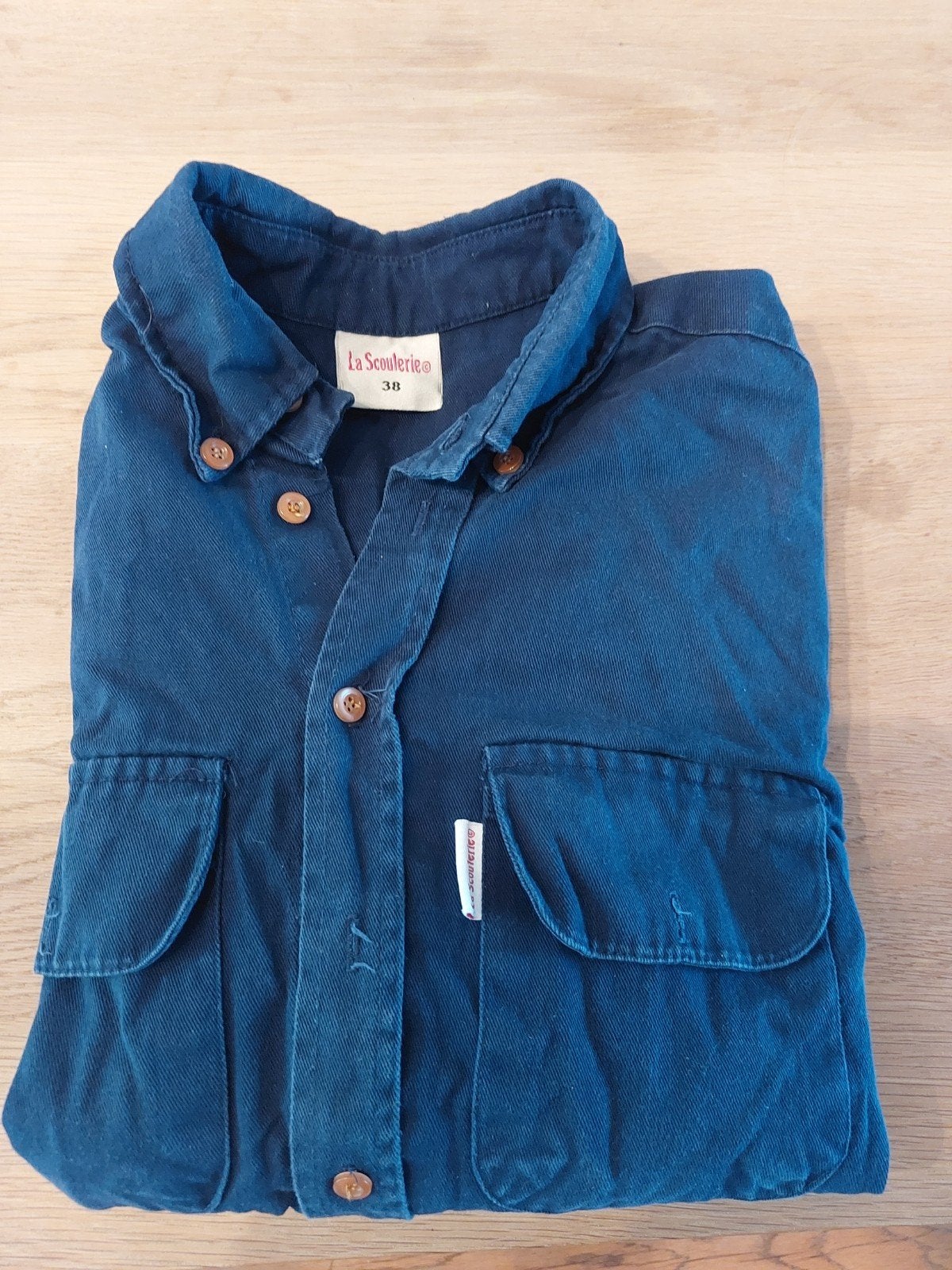 chemise de la scouterie - guide - taille 38, Kinderen en Baby's, Kinderkleding | Maat 164, Ophalen, Zo goed als nieuw, Scouterie