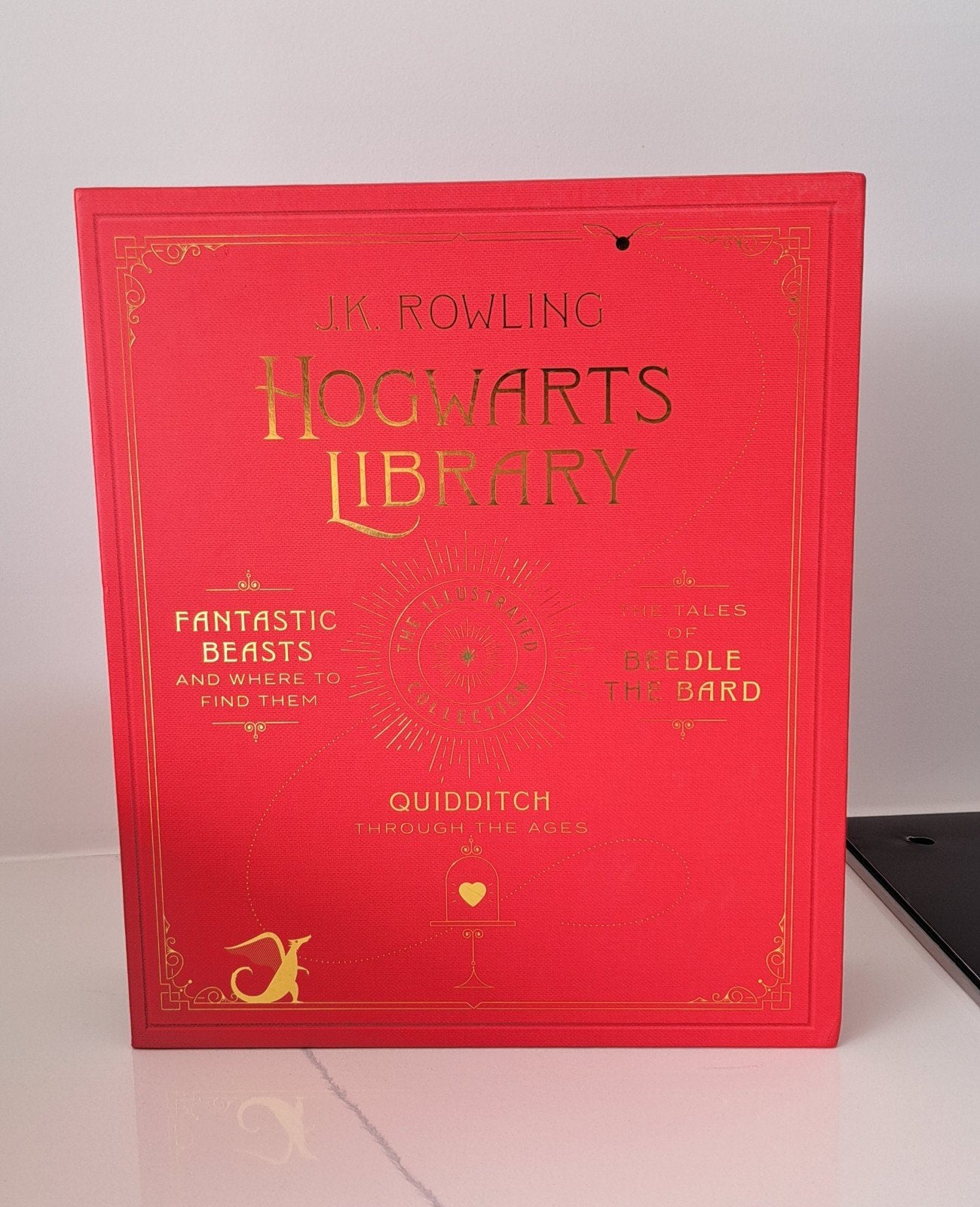 Harry Potter - Hogwarts Library Illustrated Box Set + Art, Boeken, Ophalen of Verzenden