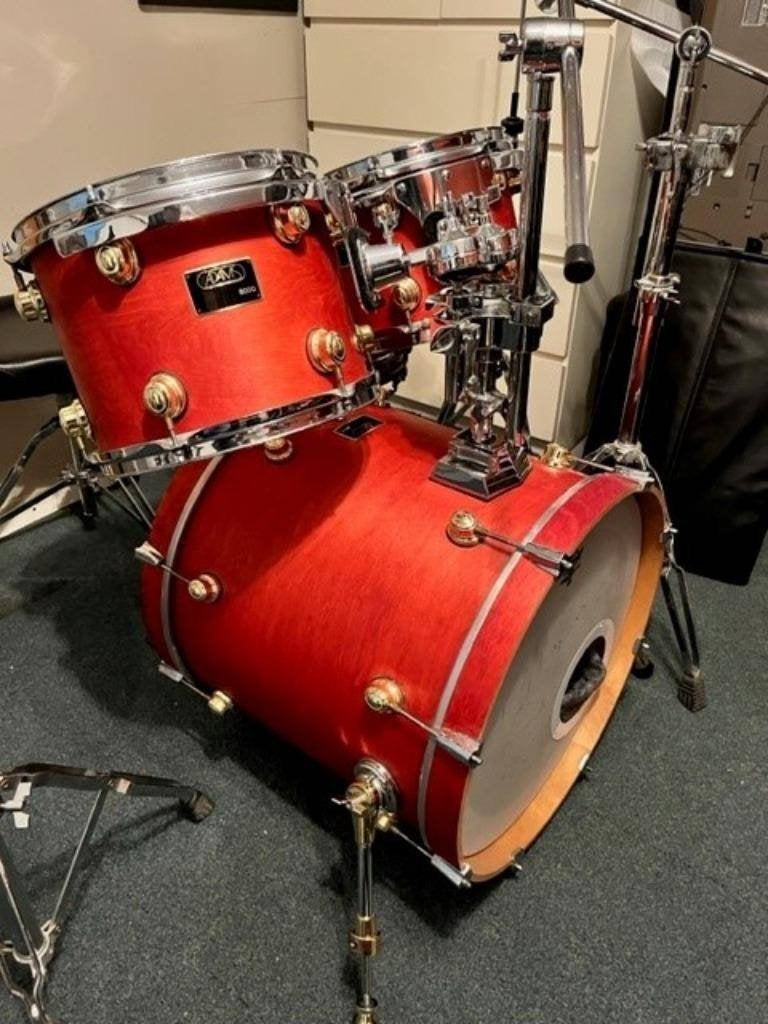 Gezocht: Adams 16 inch Floor Tom, Musique & Instruments, Batteries & Percussions, Enlèvement