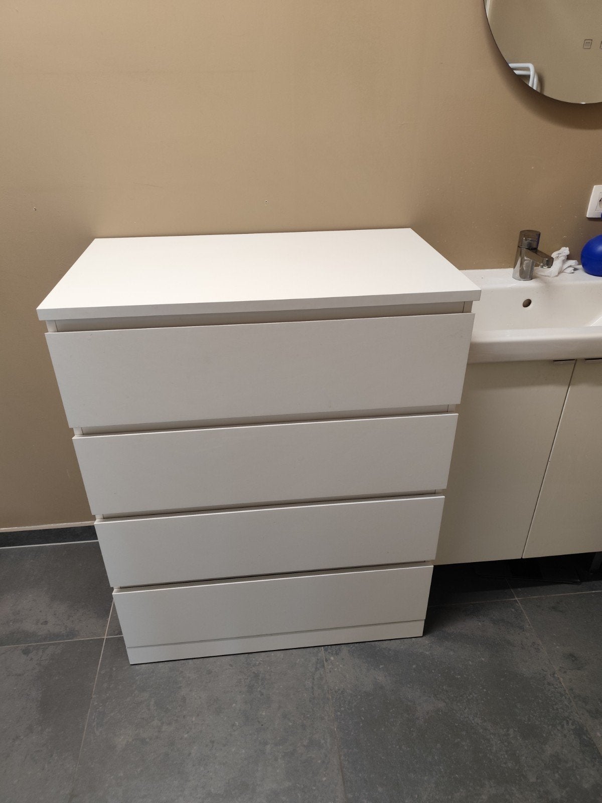 Ikea Malm 4 tiroirs, Enlèvement