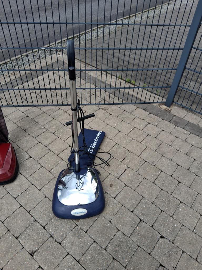 Parketslijper en parketboener, Enlèvement