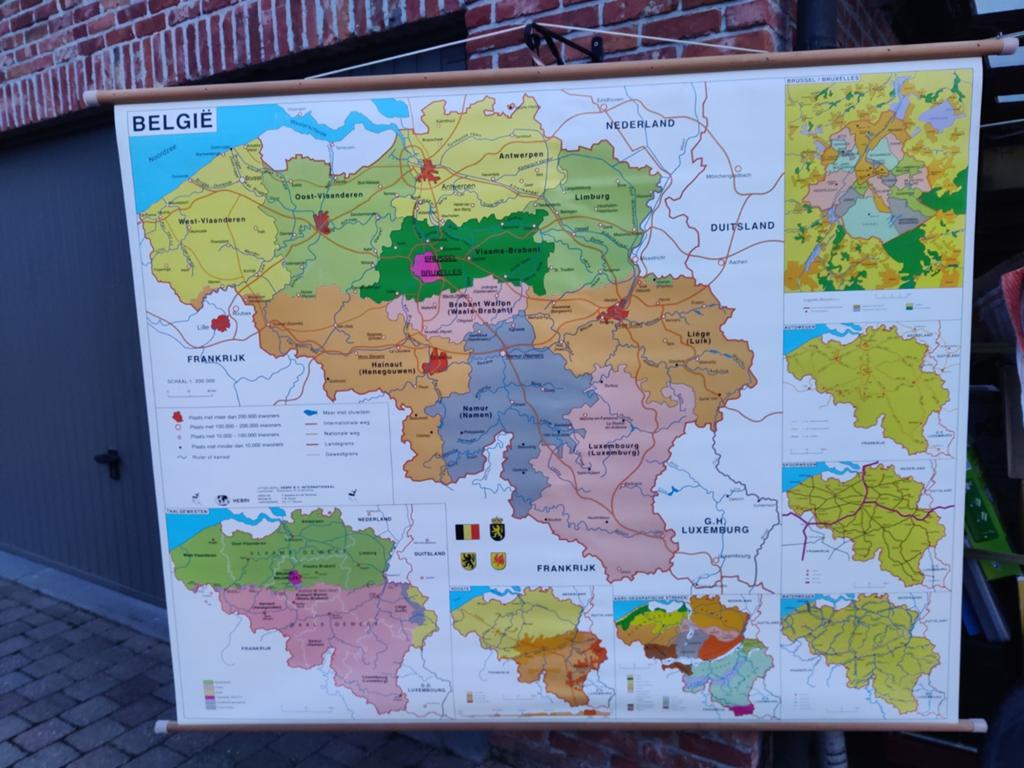 Hebri wandkaart van België, Antiek en Kunst, Antiek | Schoolplaten, Ophalen