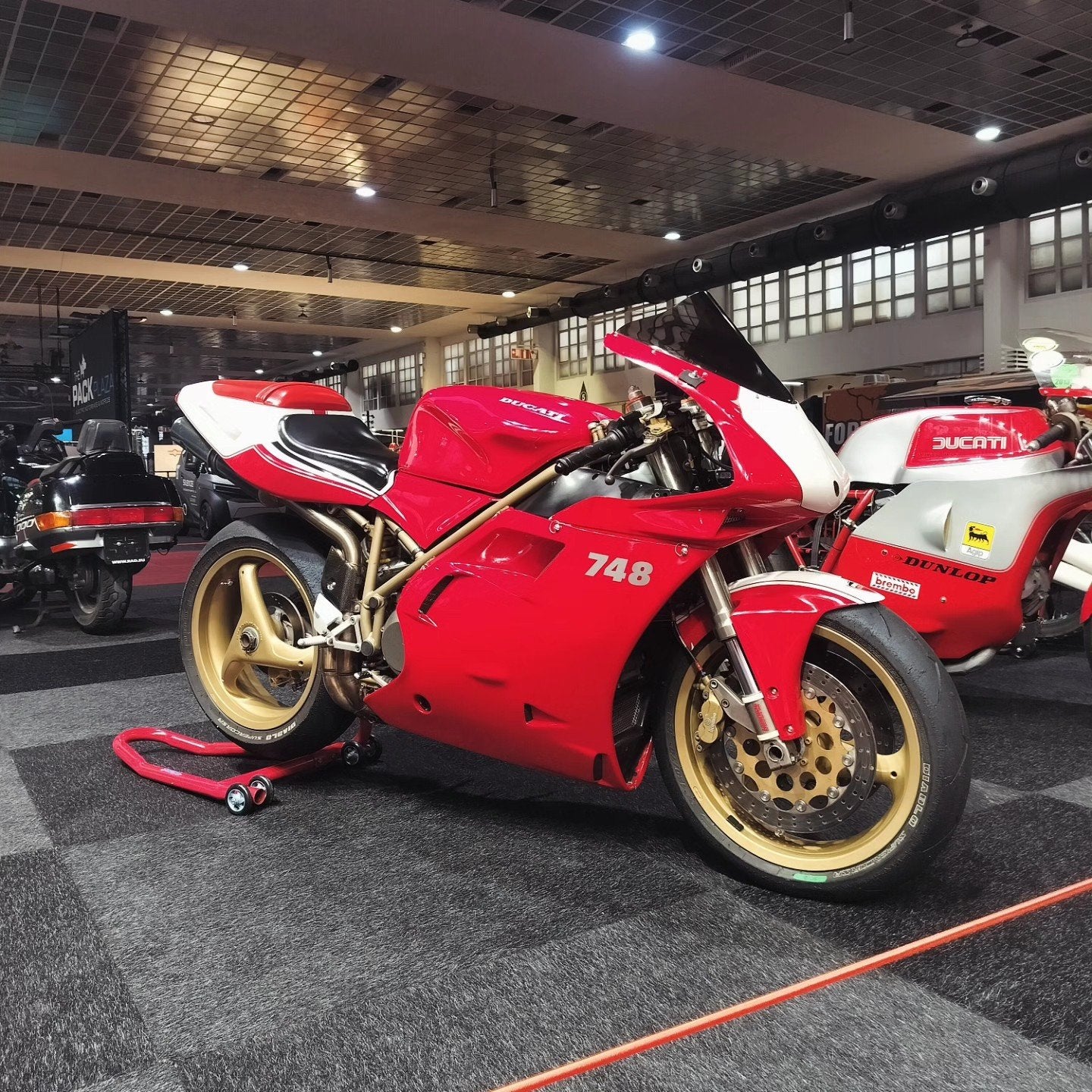 Ducati 748 - pièces, Enlèvement