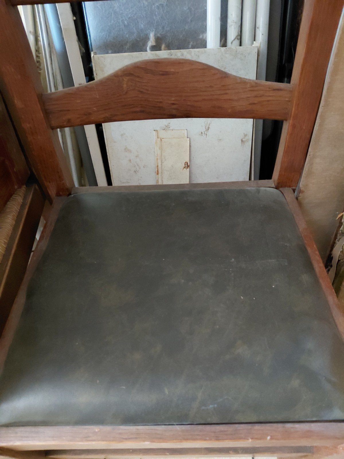 2 stoelen te geef, Huis en Inrichting, Ophalen