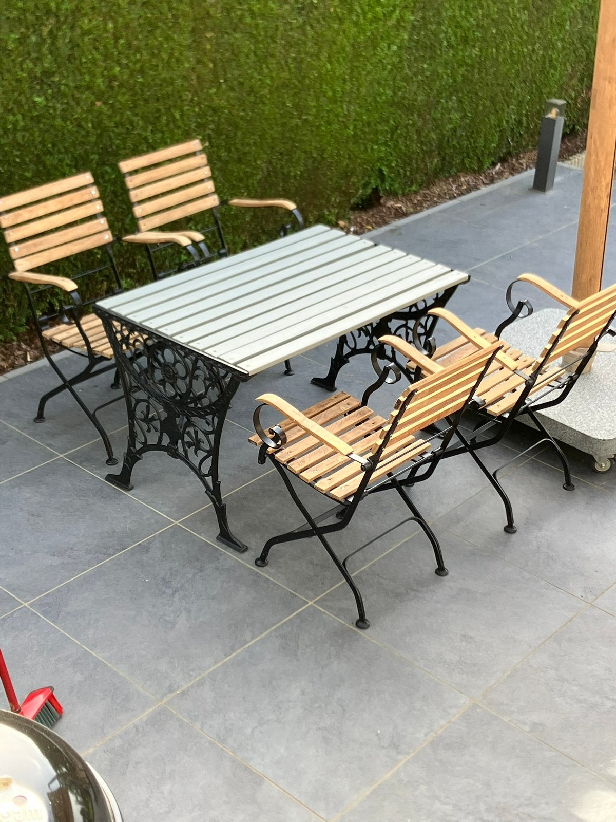 Gietijzeen tuinsetje, Tuin en Terras, Ophalen, Zo goed als nieuw, Hout