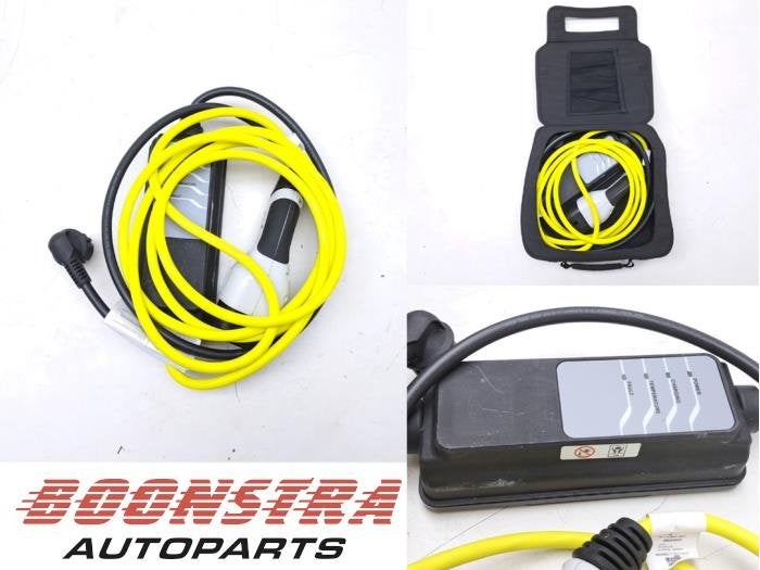 Câble de recharge hybride d'un BMW 3-Serie, -, 3 mois de garantie, Utilisé, -
