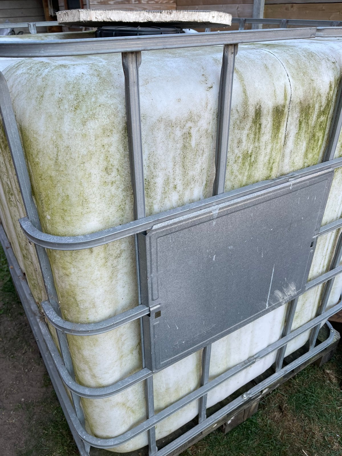 Bouw material, Ophalen, Zo goed als nieuw