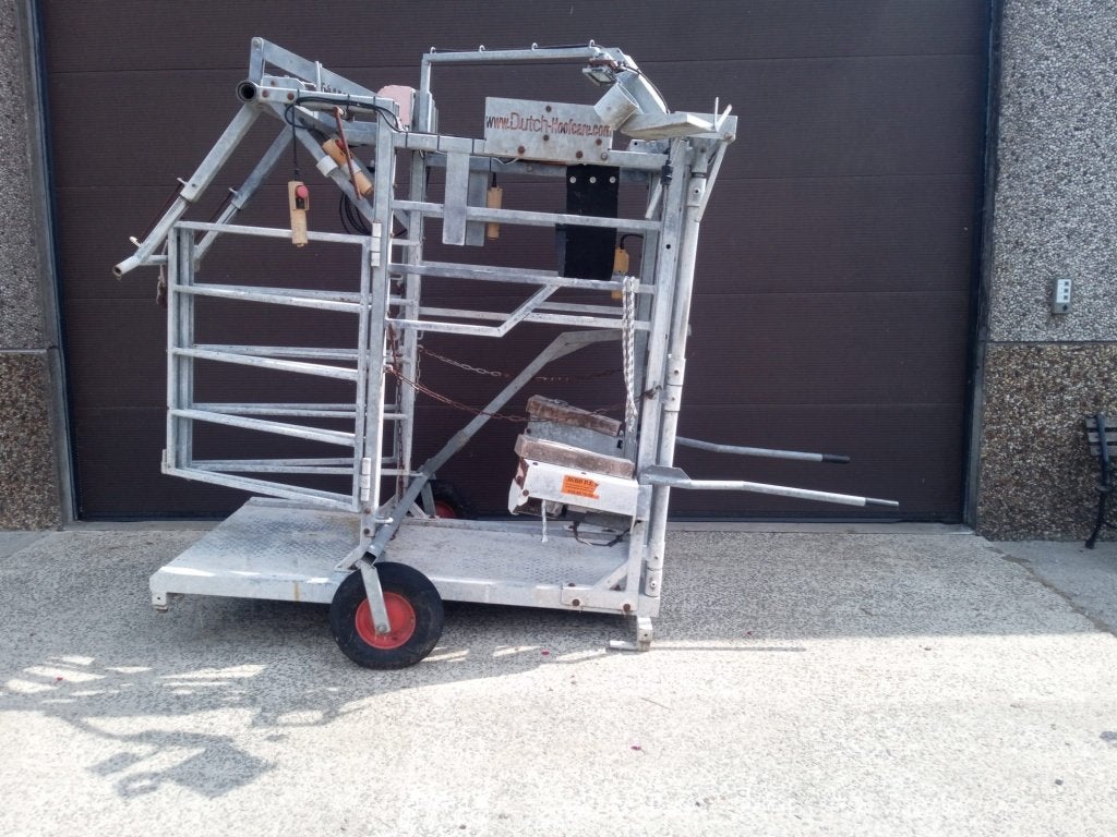 klauw behandel box, Zakelijke goederen, Landbouw | Veevoer, Ophalen