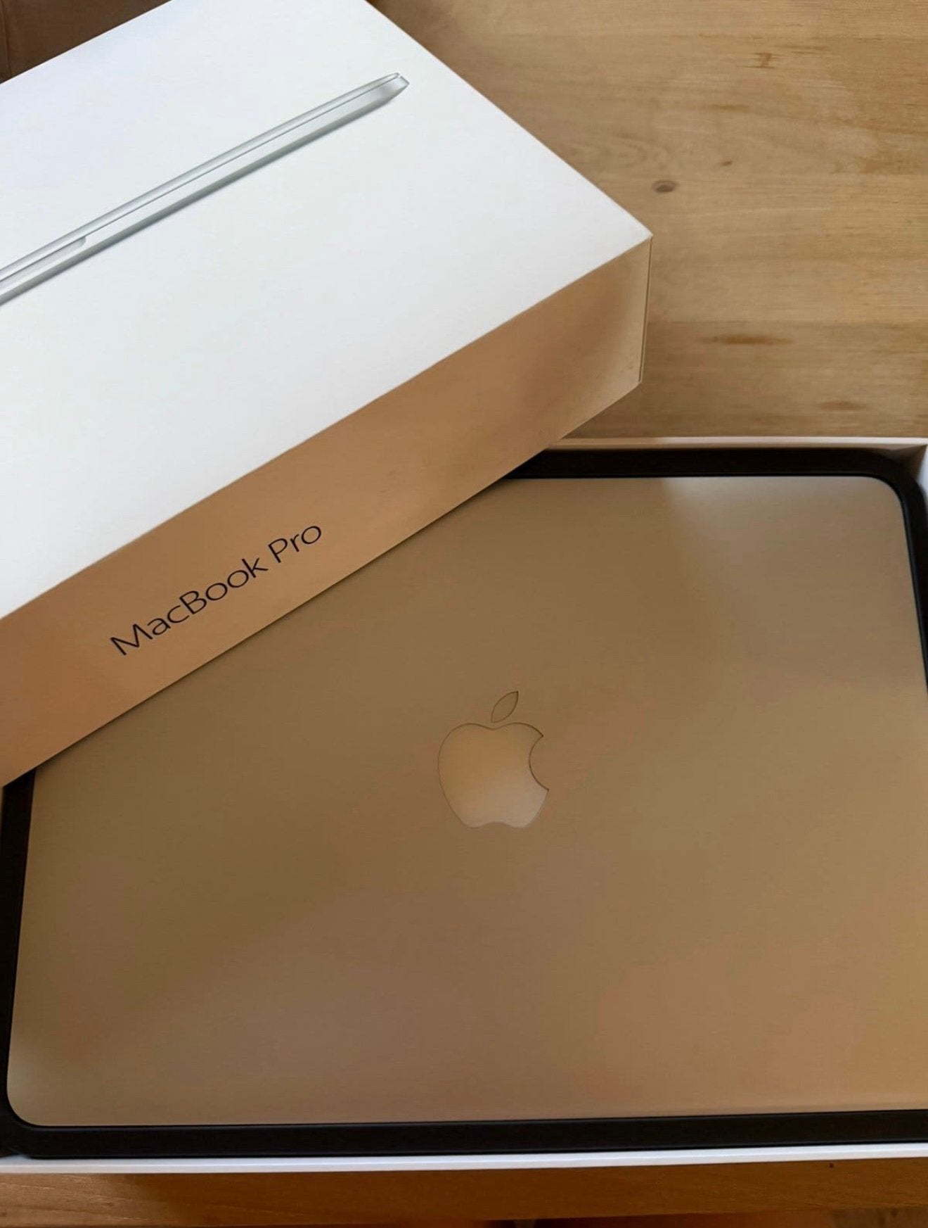 Apple MacBook Pro, 256 GB, Enlèvement ou Envoi, MacBook, 2 à 3 Ghz