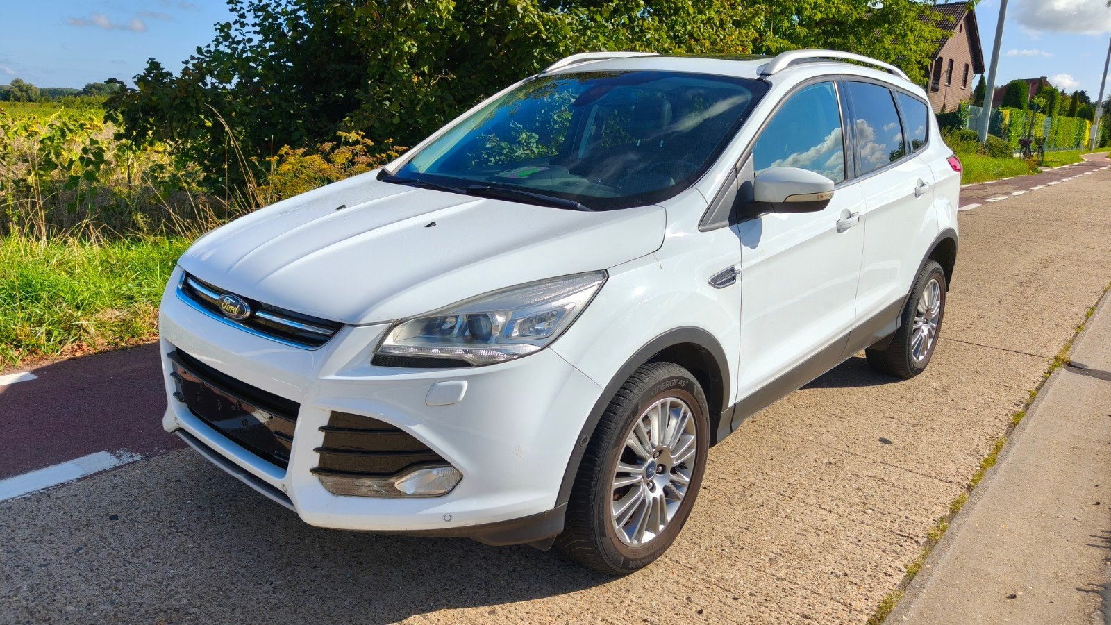 Ford Kuga 2.0 TDCi 4WD Titanium (Automaat)EXPORT

Bj. 2014, Autos, Cuir, Euro 5, Achat, 110 kW