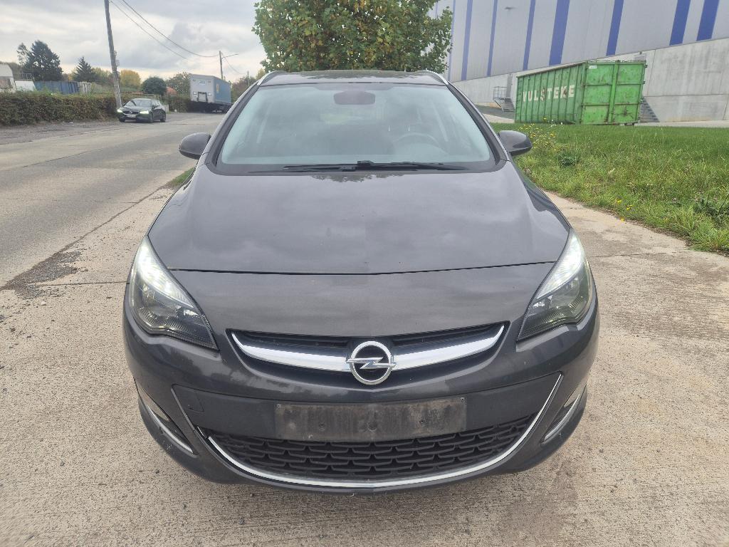 Opel Astra J 1.6 Diesel, Auto's, Euro 6, Bedrijf, 5 deurs, Astra