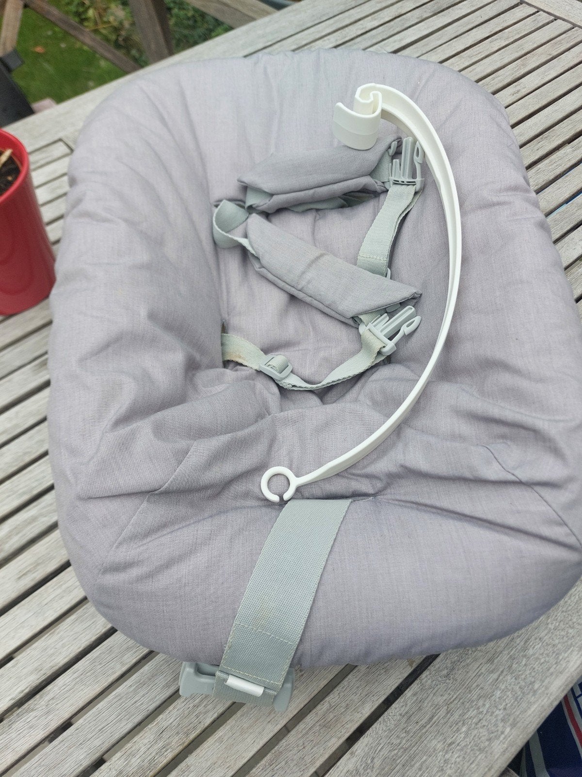newbornset stokke, Enfants & Bébés, Autres marques, Comme neuf, Enlèvement, Avec ceinture(s)