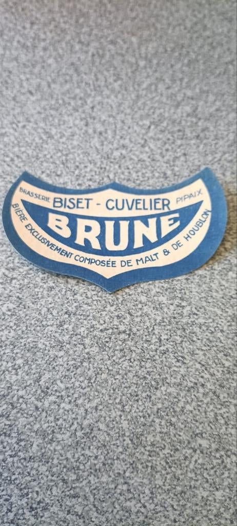 Oud bieretiket brune br Biset Cuvelier Pipaix, Enlèvement