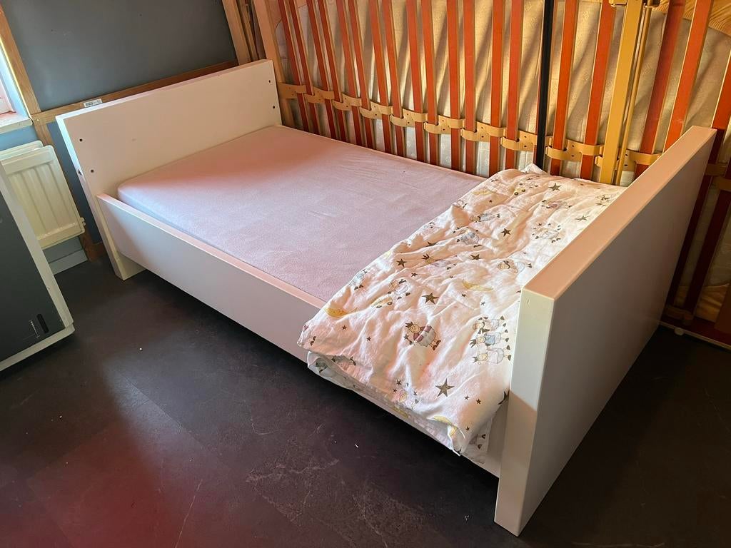 Kinderbed en matras, Ophalen, Gebruikt, 70 tot 85 cm, 140 tot 160 cm