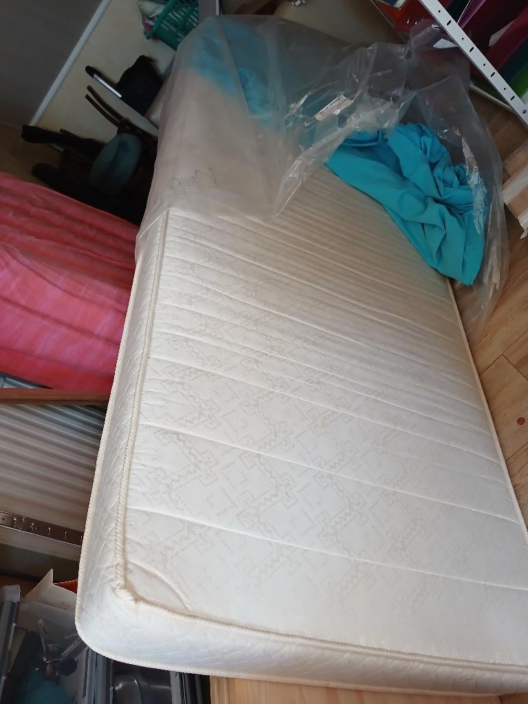 Matelas, 90 cm, Matelas, Enlèvement, 200 cm