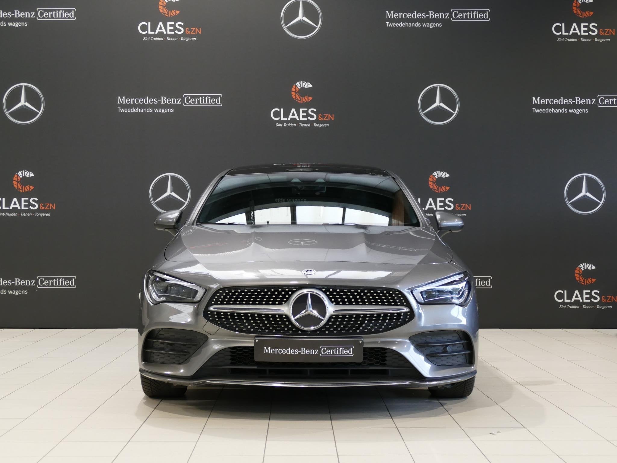 Mercedes-Benz CLA-Klasse 220d Shooting Brake AMG Line, Autos, Mercedes-Benz, Entreprise, Noir, 5 portes, Automatique