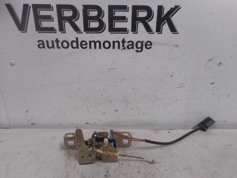 SLOTVANGER ACHTERKLEP Ford Mondeo II (96bgf43200ab), Gebruikt, Henry-Ford-Straße  1
50735  Köln, DE, Ford-Werke GmbH, Kunden@ford.com
