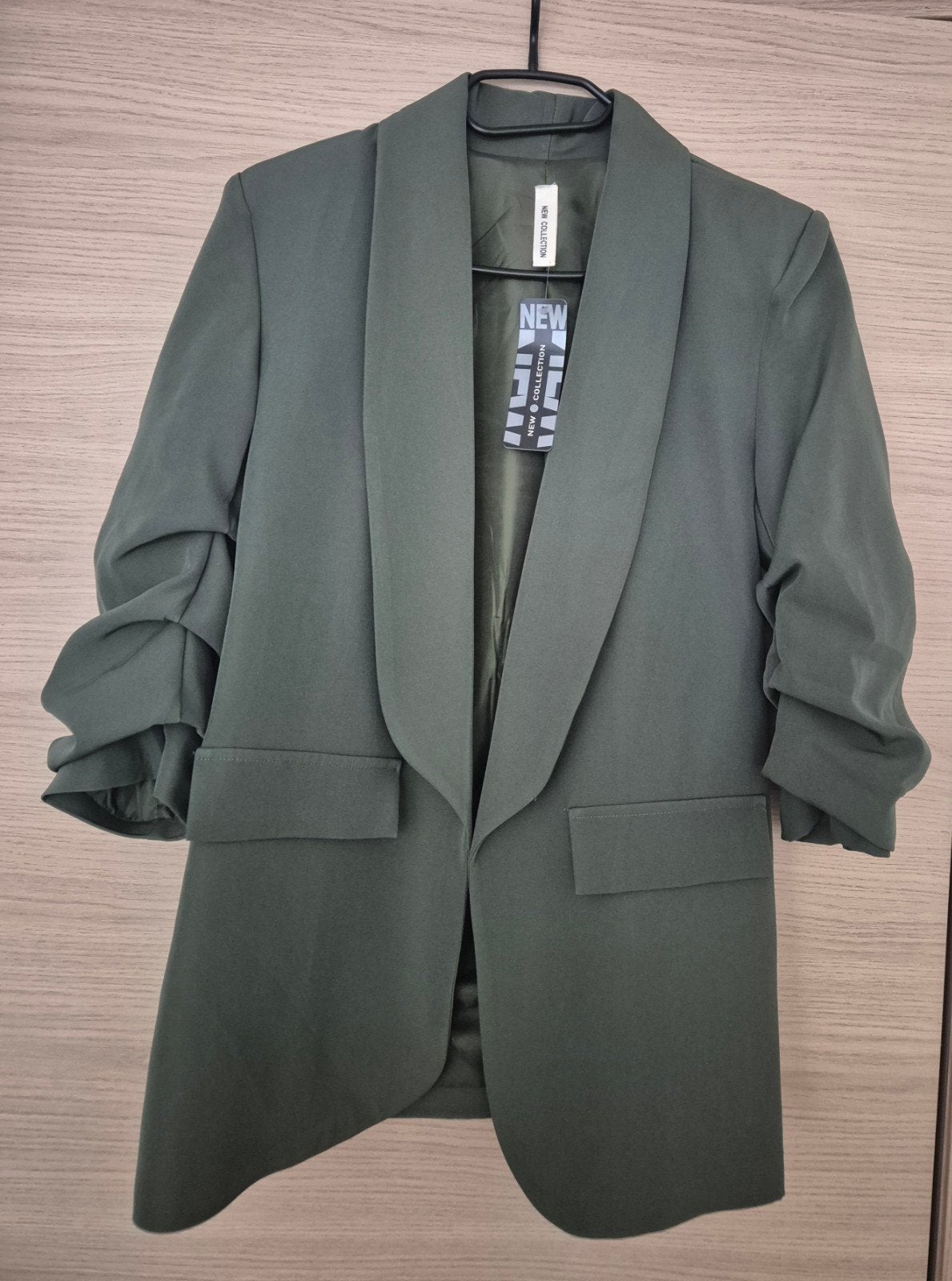 belle veste blazer neuf couleur kaki taille S, Enlèvement, Neuf, Taille 36 (S)