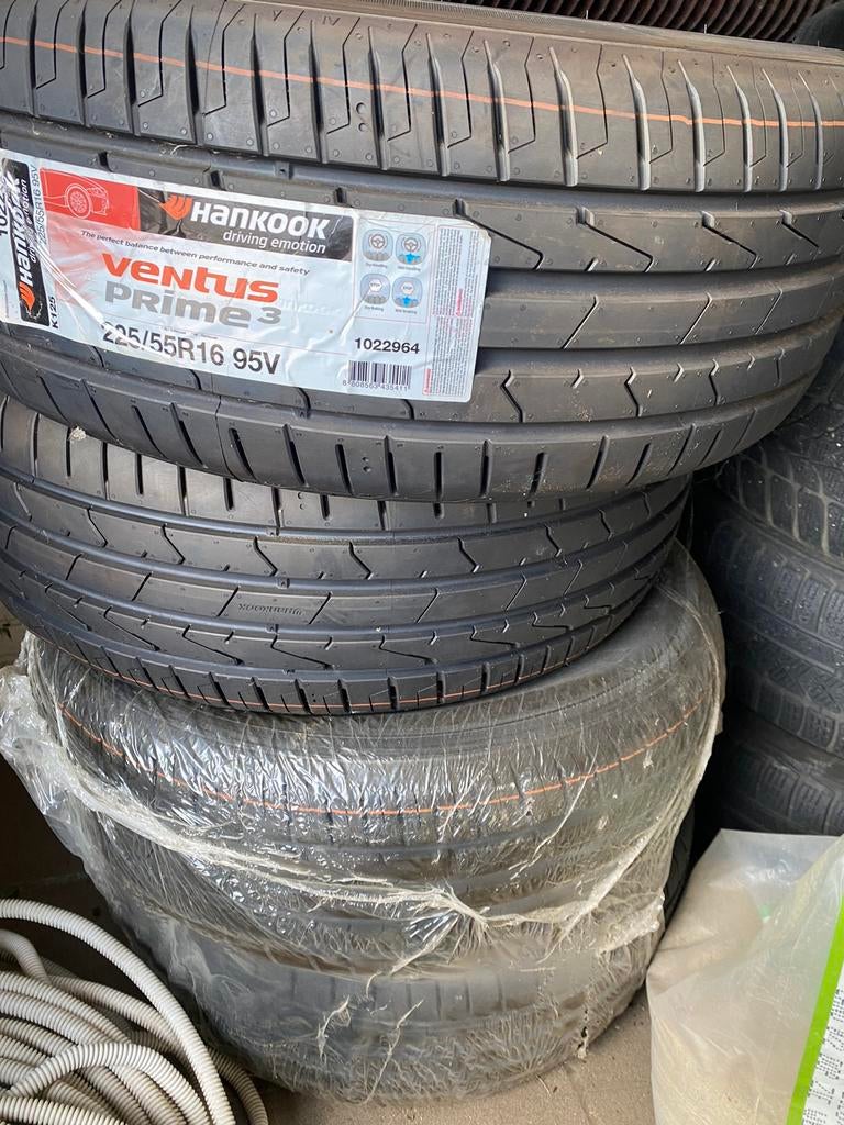 Nieuwe Hankook zomerbanden, Auto-onderdelen, Banden en Velgen, Ophalen, Zomerbanden