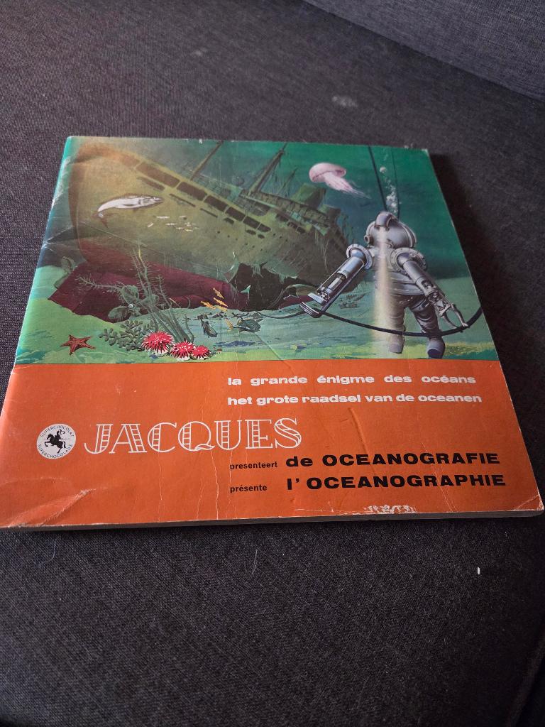 Jacques presenteert de oceanografie, Boeken, Prentenboeken en Plaatjesalbums, Ophalen of Verzenden, Gelezen
