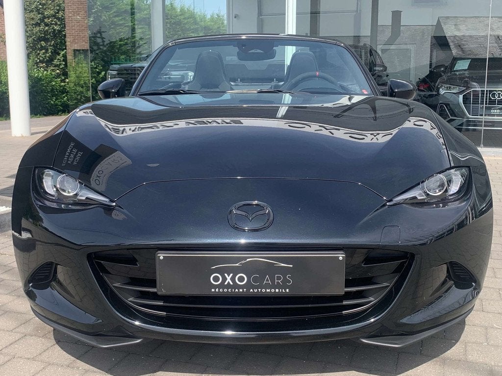 Mazda MX-5 1.5i Skyactiv-G 132CV / CABRIOLET / FULL BLACK /, Autos, Mazda, Cuir, Euro 6, Entreprise, Noir