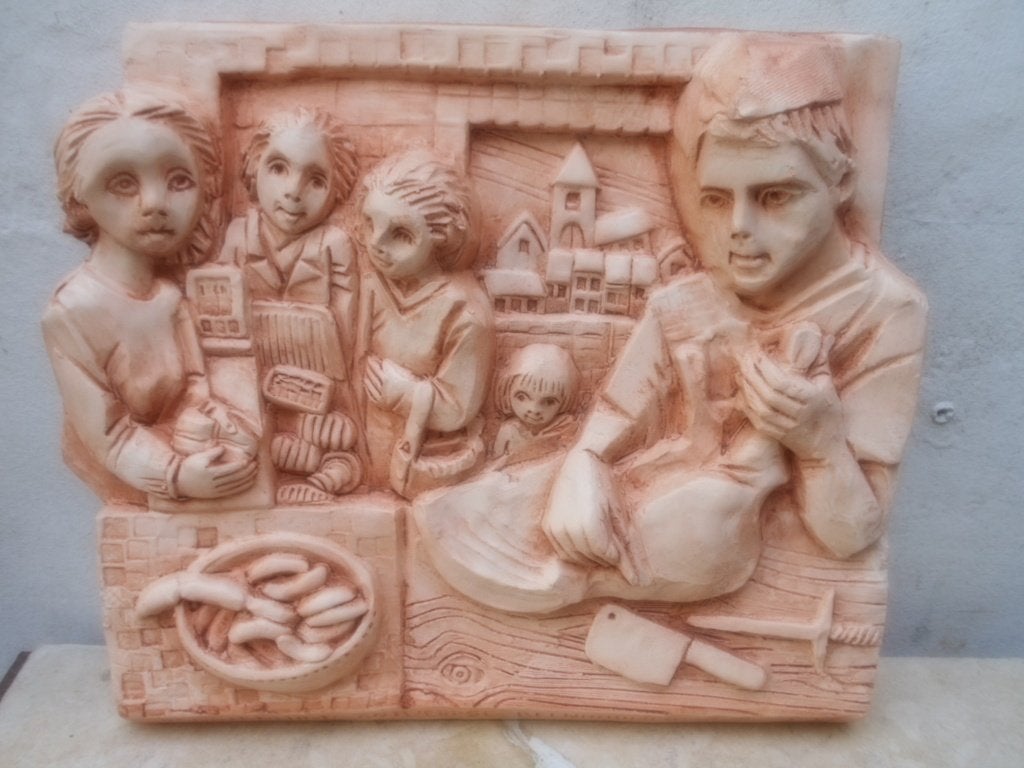 MAY CLAERHOUT-wandsculptuur-familie-beenhouwers, Antiek en Kunst, Ophalen