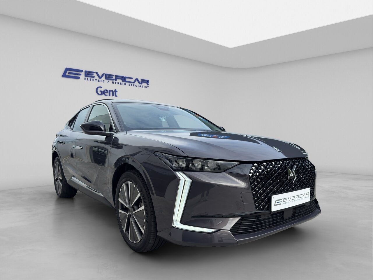DS Automobiles DS4 E-TENSE PALLAS, Autos, 0 kg, Argent ou Gris, Euro 6, Ordinateur de bord