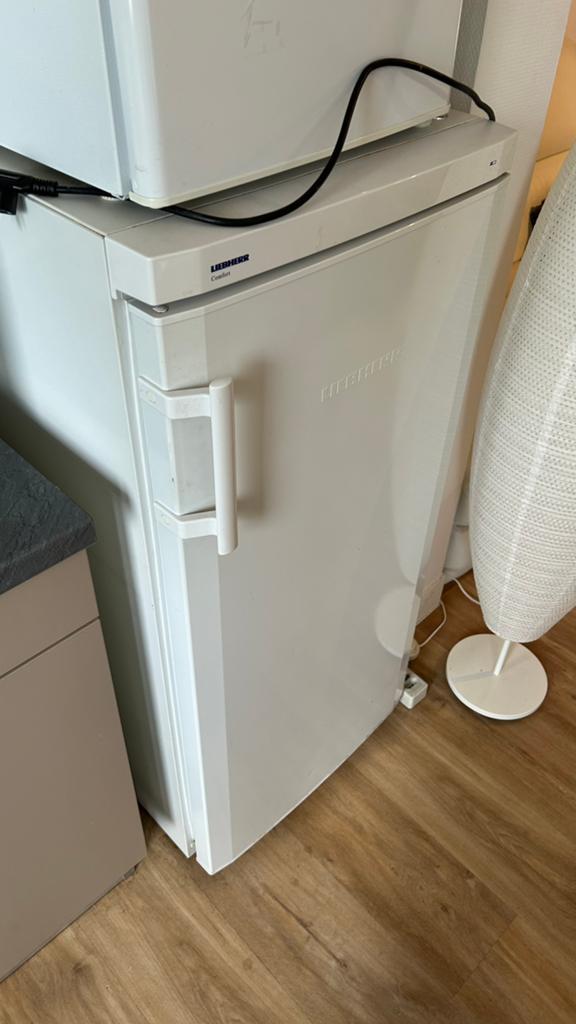 Frigo Liebherr fonctionnel presque pas utilisé, Electroménager, Enlèvement, Comme neuf