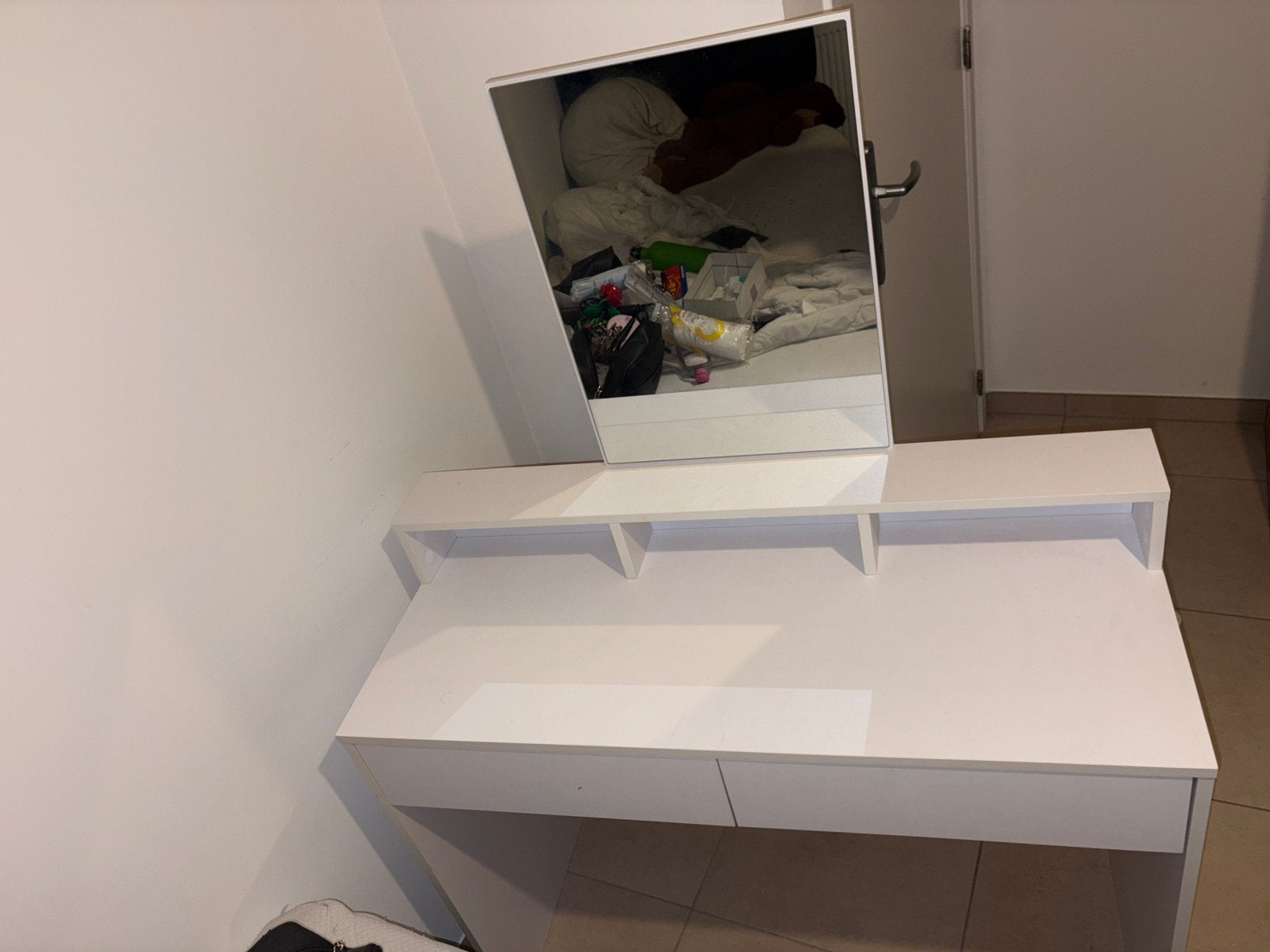 Make-up tafel, Ophalen