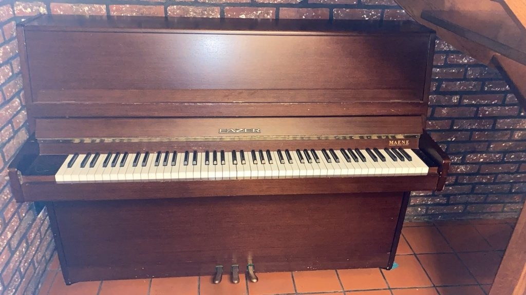 Piano merk : Maene, Muziek en Instrumenten, Ophalen, Gebruikt, Bruin, Piano