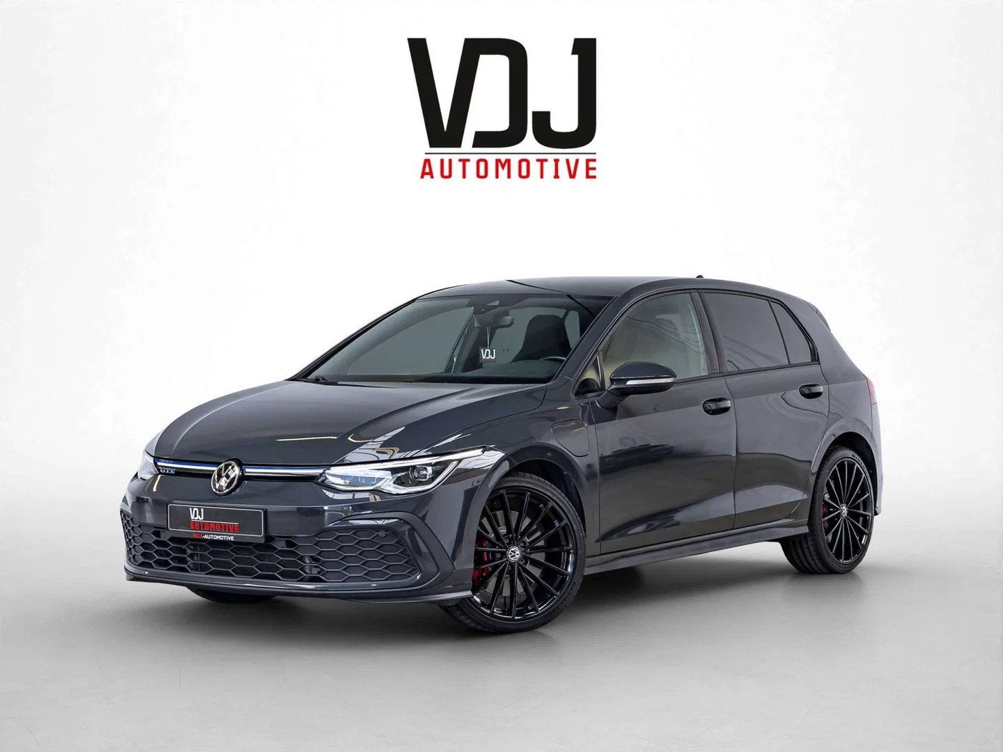 Volkswagen Golf GTE GARANTIE|PHEV|KEYLESS|ACC|LA|ZETELVERW.|, Auto's, Automaat, 245 pk, Stof, Zwart