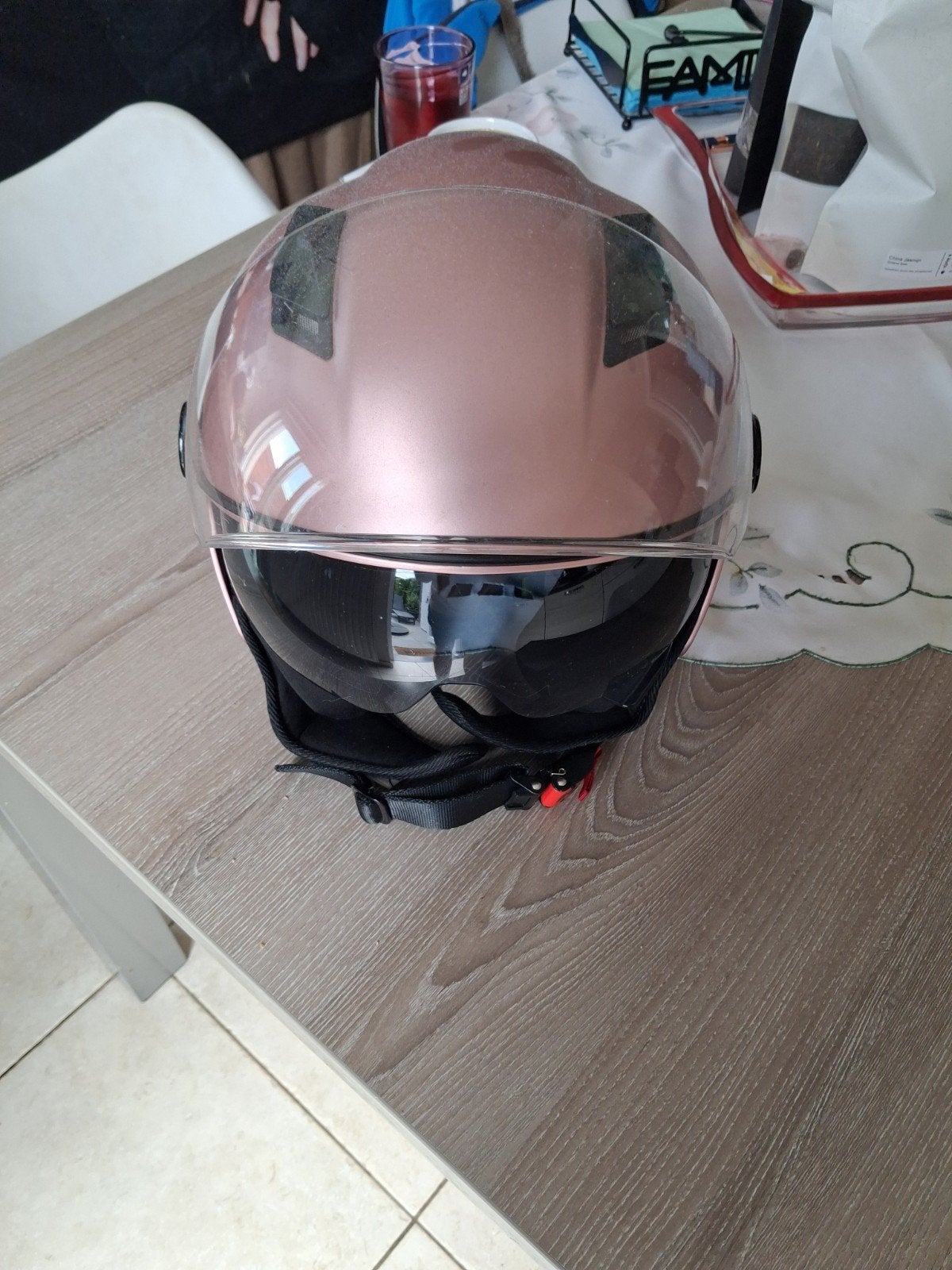 Te koop scooter helm, Fietsen en Brommers, Ophalen of Verzenden