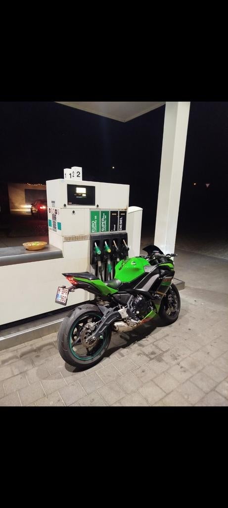 Kawasaki ninja 650 a2 bouwjaar 2021, Motoren, 2 cilinders, Minimaal motorrijbewijs A2, 650 cc, 12 t/m 35 kW