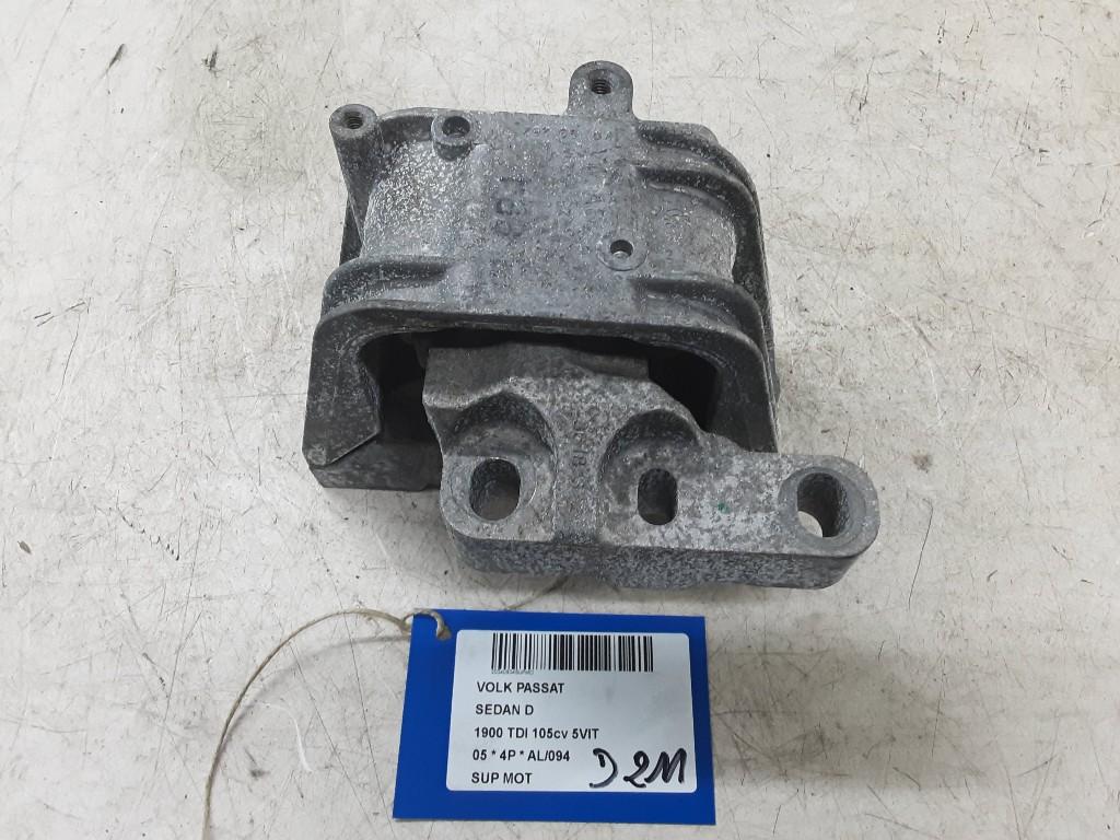 MONTAGE MOTEUR Volkswagen Passat (3B3) (01-2000/11-2005), Volkswagen, Mevr. I. Hauben, Utilisé, Rue de l'Espoir 34 34
4030  GRIVEGNÉE, BE