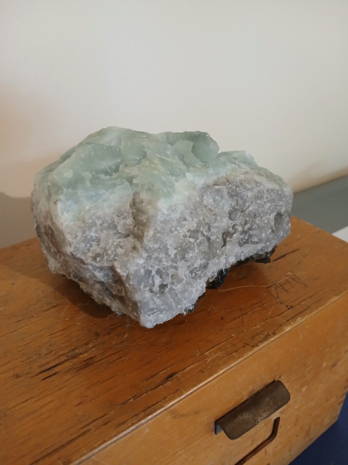Morceau de Quartz 1.400 kg 16 X 13 X 10 cm, Ophalen