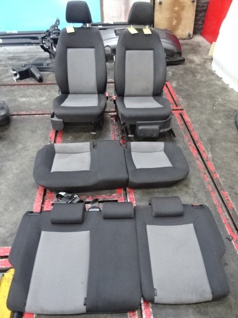 INTERIEUR Volkswagen Polo V (6R) (01-2009/05-2022), Auto-onderdelen, Gebruikt, Volkswagen, Mevr. I. Hauben, Rue de l'Espoir 34 34
4030  GRIVEGNÉE, BE
