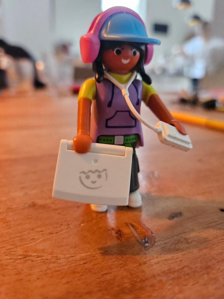 Playmobil Multimedia tiener/meisje 6828, Kinderen en Baby's, Ophalen of Verzenden, Zo goed als nieuw, Complete set