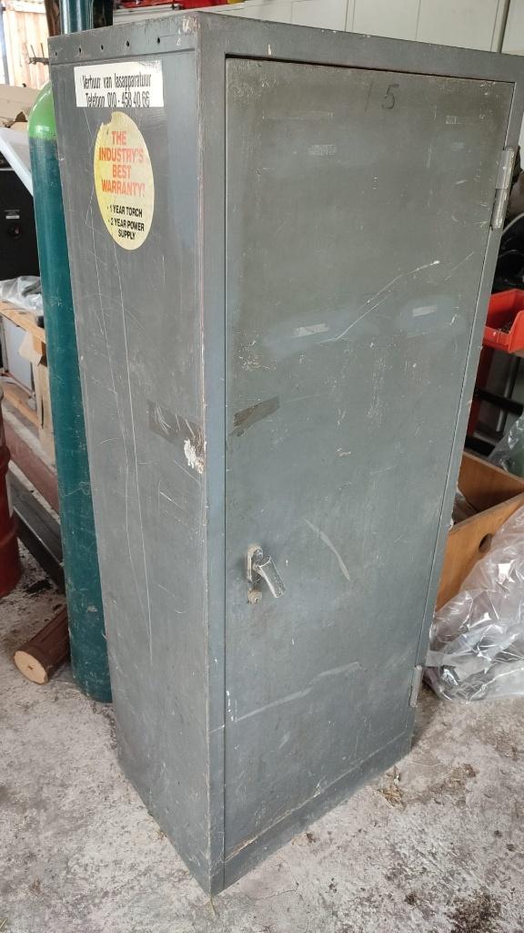 Metalen kast, 25 à 50 cm, Enlèvement, Utilisé, 50 à 100 cm
