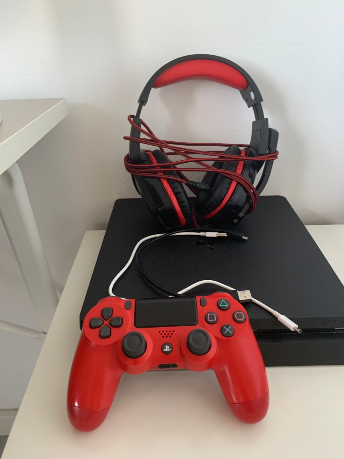 playstation 4 + controller & headset, Ophalen, Met 1 controller, Original, 500 GB