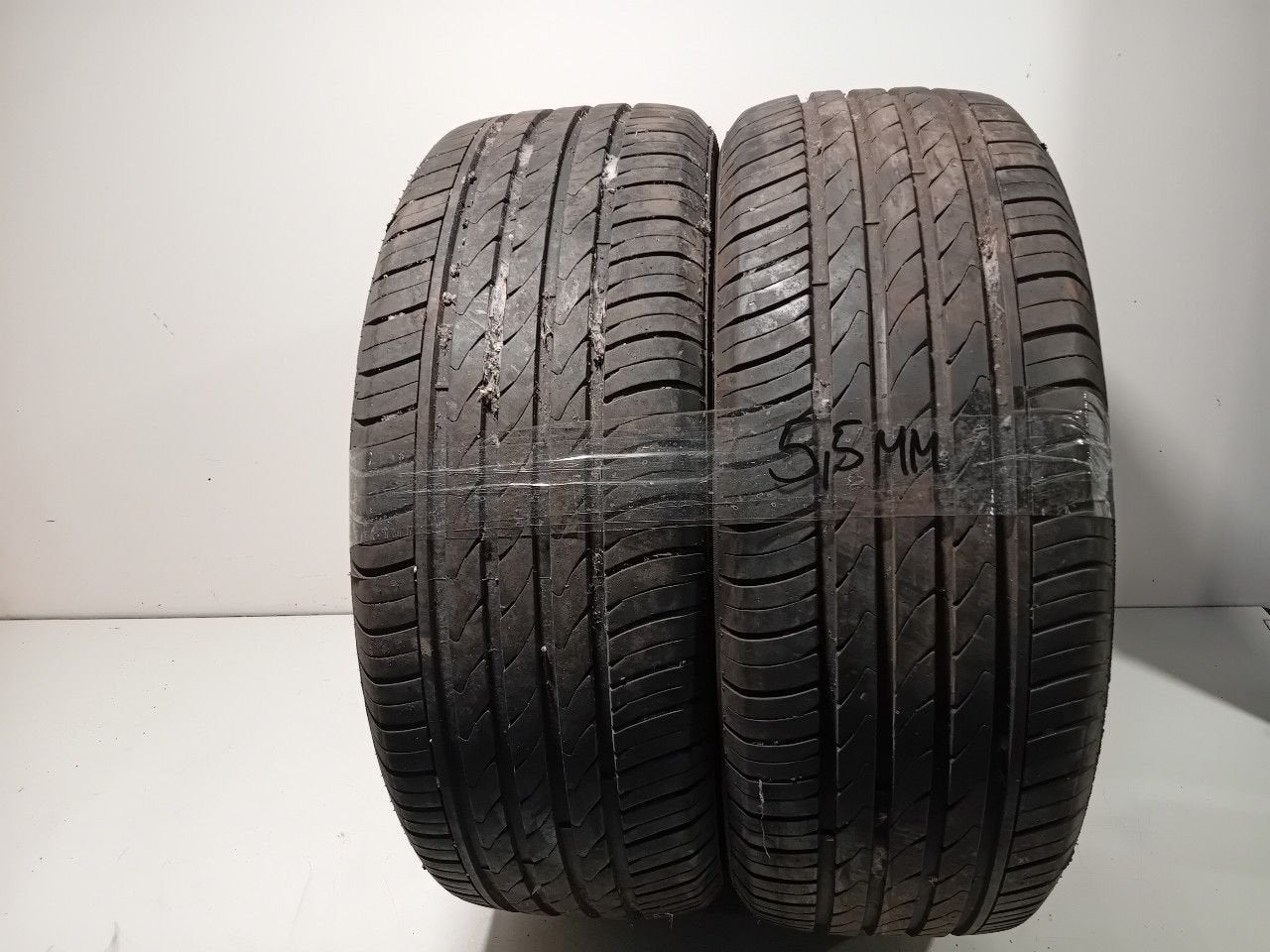 Bandenset 2 stuks Zomer 205 55 R16, Onderdelen@venauto.nl, Van der Ven Autorecycling B.V., Ettenseweg 76, 4706 PB Roosendaal, The Netherlands