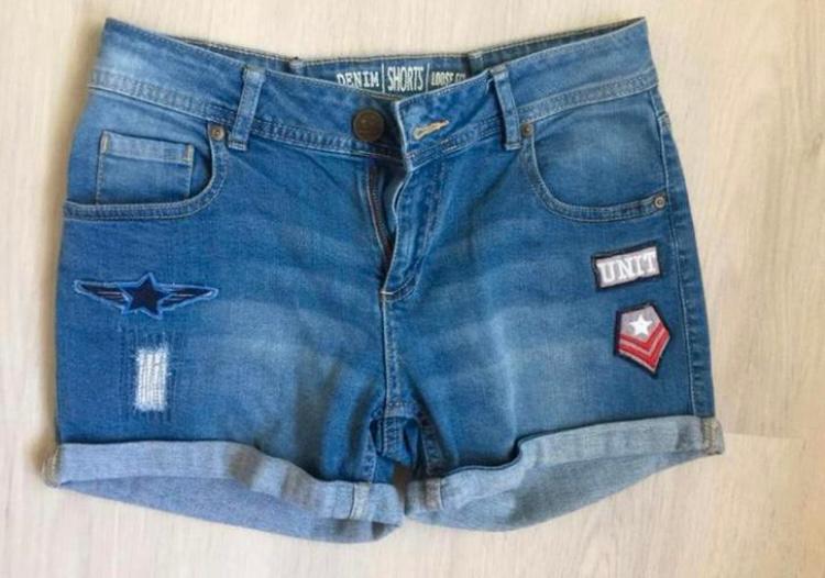 Jeans short mt 36 zo goed als nieuw, Ophalen of Verzenden, Zo goed als nieuw