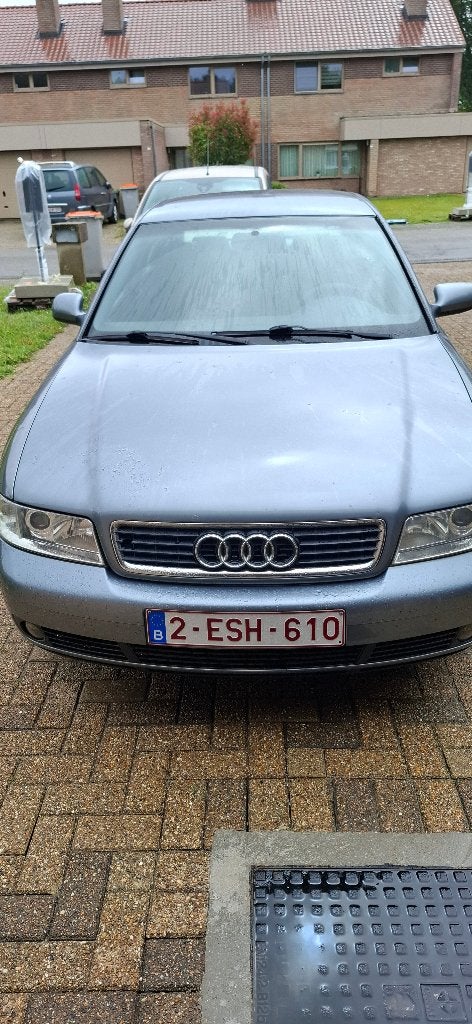 Audi a4, Autos, Argent ou Gris, Achat, A4, Diesel