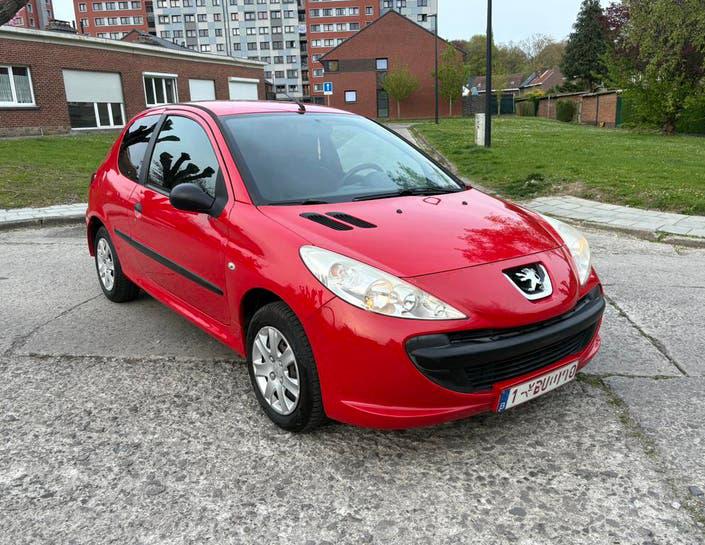 PEUGEOT 206+ 1.4i/2012/CT OK/17MKM/CARPASS/EURO 5/BON ETAT, Auto's, Stof, Zwart, Electronic Stability Program (ESP), 1400 cc
