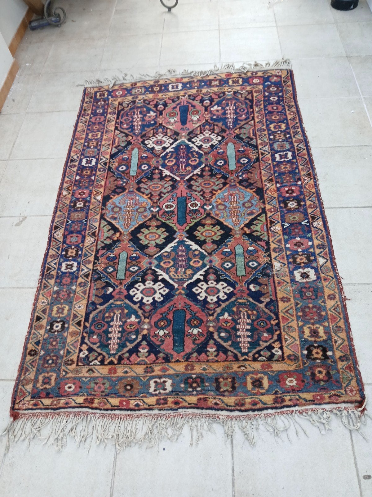 210 ×137 tapijt, Huis en Inrichting, Stoffering | Tapijten en Vloerkleden, Ophalen