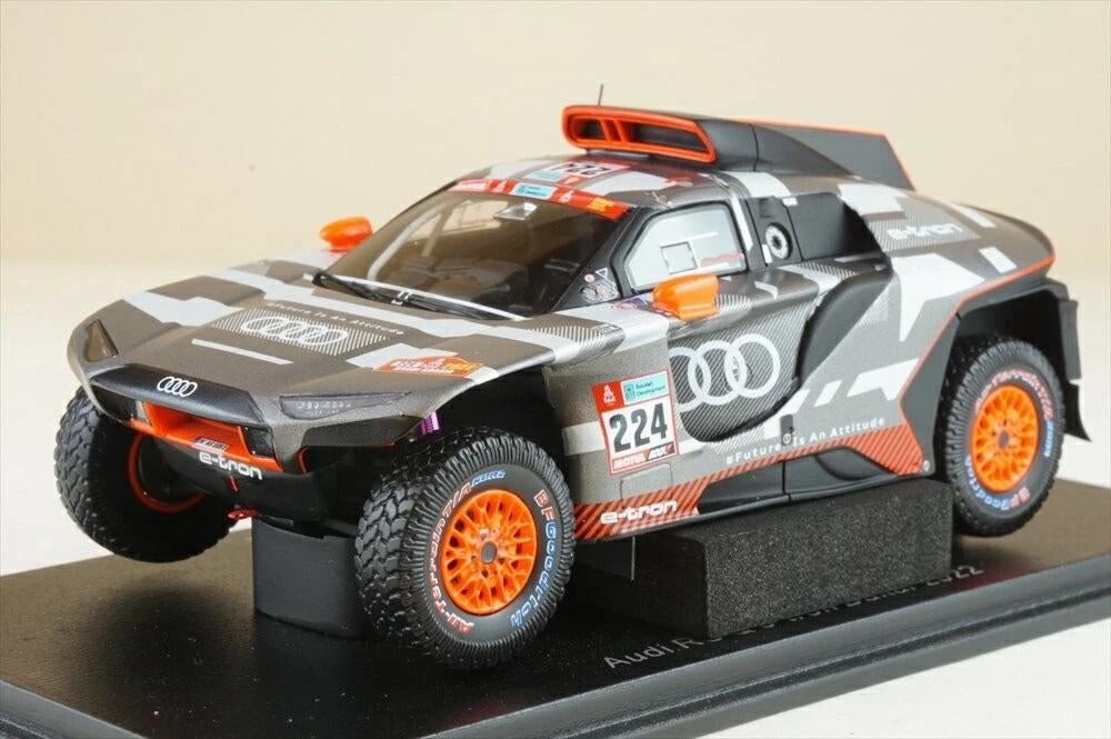 1:43 Spark S3186 Audi Q RS E-tron  Rallye Dakar 2022 #224, Enlèvement ou Envoi, Comme neuf, Voiture, Autres marques