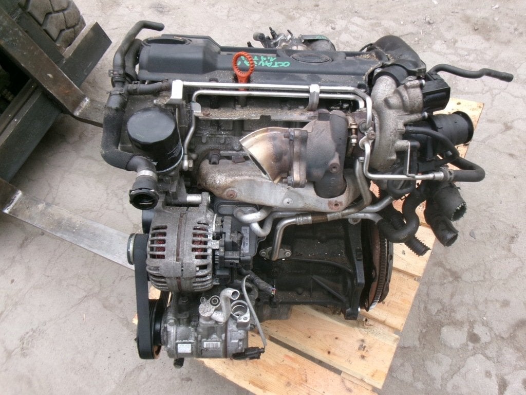 Moteur CAXC Complet LEON A3 TOLEDO SEAT SUPERB SKODA ALTEA