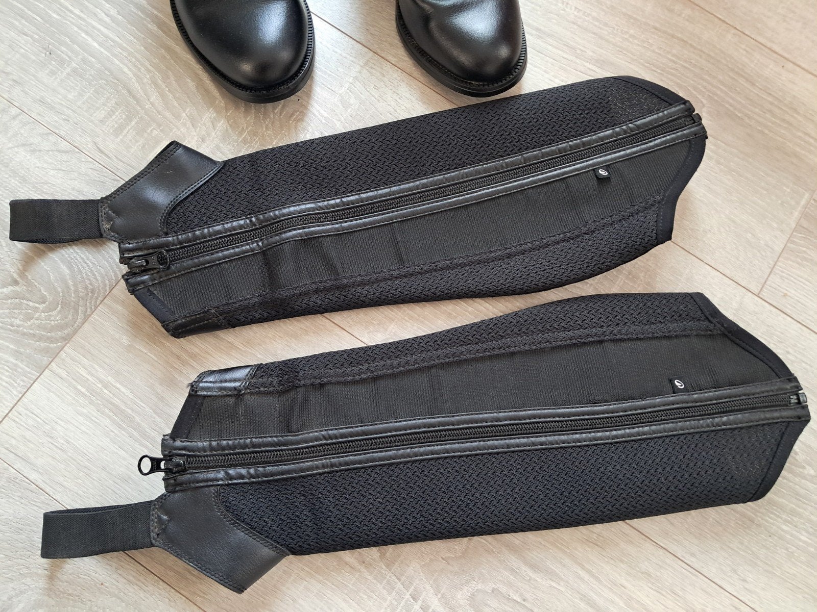 Mini Chaps voor kinderen 10-14j, Animaux & Accessoires, Vêtements d'équitation, Enlèvement ou Envoi, Comme neuf, Enfants