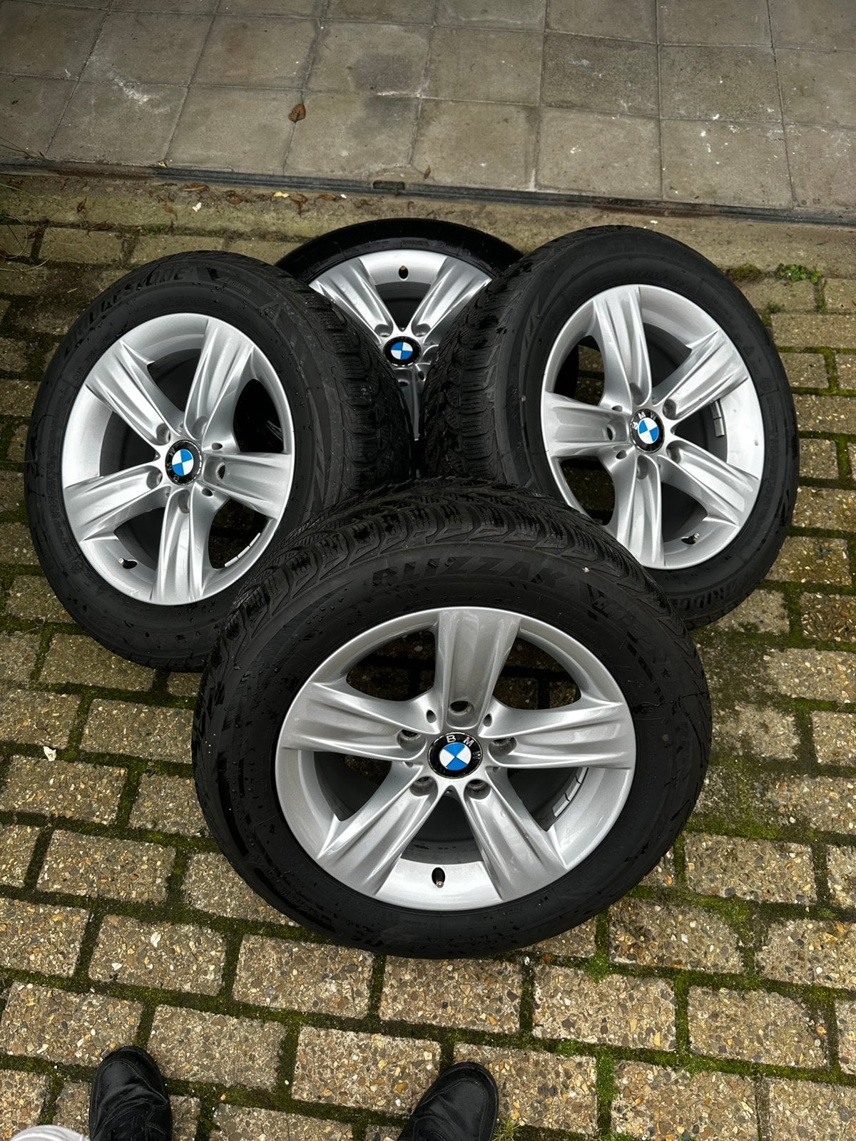 Set winterbanden bmw f-serie, Auto-onderdelen, Banden en Velgen, Ophalen, Winterbanden
